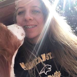 Meet your Posher, Mia